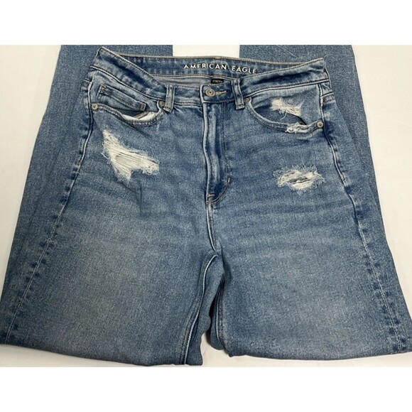American Eagle Outfitters Denim - American Eagle Outfitters Women’s Ripped Stretch Mom Straight Jean Size 6